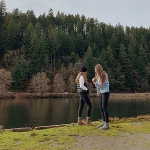 Meet your Posher, Catie